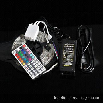SMD 50560 RGB LED strip light set, 5m/roll, with 44-key remote and power adapter, blister pack